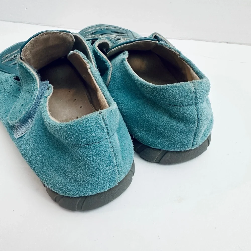 Livie &Luca girls size 11 Mary Jane’s turquoise blue green suede‎